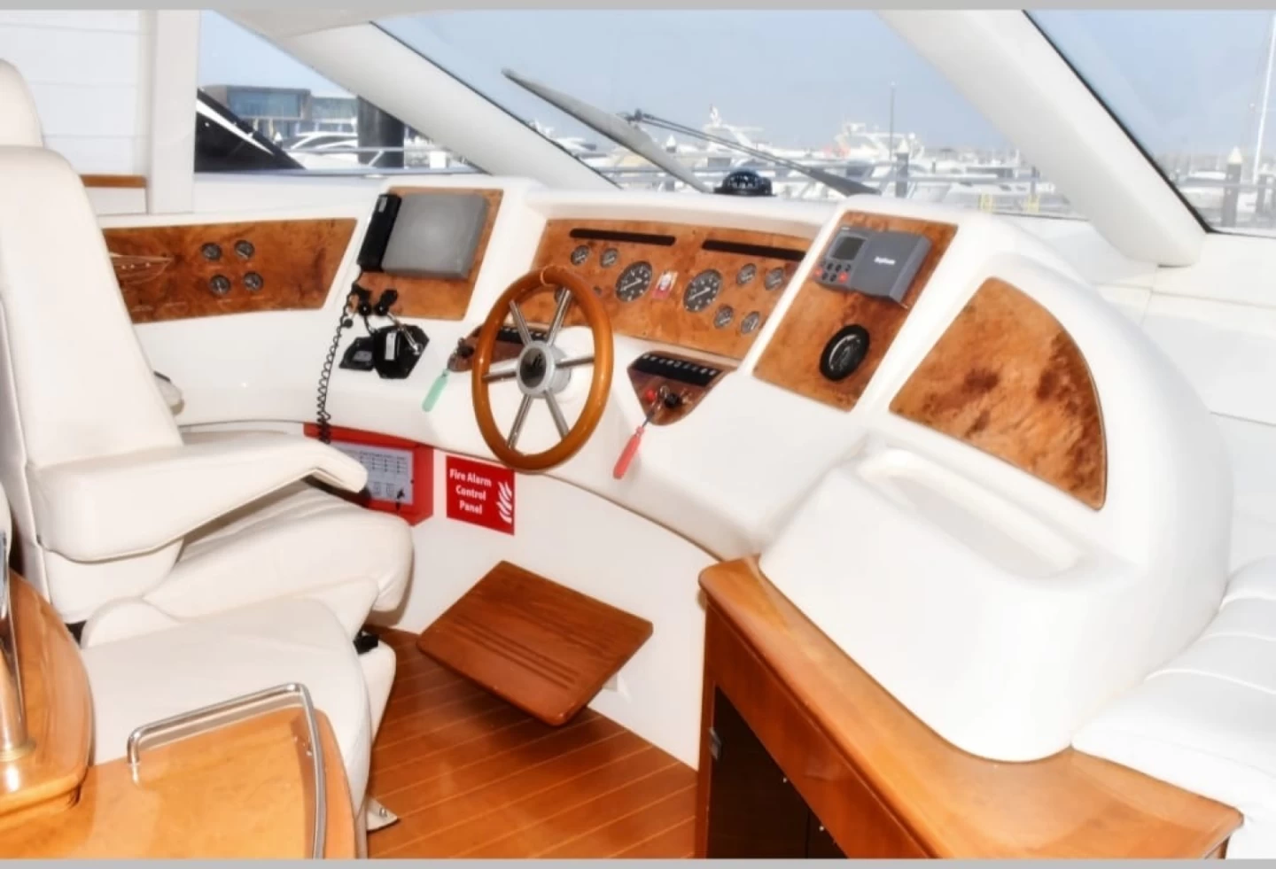 60ft Luxury Yacht View